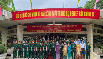Hội trại truyền thống “Thanh niên, Phụ nữ lực lượng vũ trang quân khu 9”  tổ chức dâng hương, báo công dâng Bác tại Khu di tích lịch sử Đền thờ Chủ tịch Hồ Chí Minh