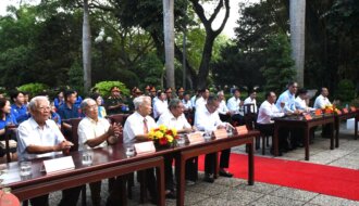 SỞ VĂN HÓA, THỂ THAO VÀ DU LỊCH TỈNH TRÀ VINH PHỐI HỢP SỞ NÔNG NGHIỆP VÀ PHÁT TRIỂN NÔNG THÔN TỈNH BÌNH PHƯỚC  TỔ CHỨC LỄ “TRỒNG CÂY NHỚ BÁC”  TẠI ĐỀN THỜ CHỦ TỊCH HỒ CHÍ MINH